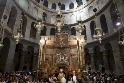 شبكة المنظمات الفلسطينية الأمريكية تدين قرار تحديد عدد المصلين في كنيسة القيامة