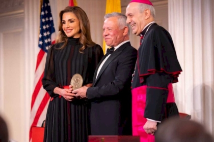 العاهل الأردني خلال تسلمه جائزة في نيويورك: الطريق إلى السلام يجب أن يمر بمدينة القدس