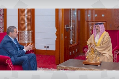 بالصور: الرئيس عباس يثير الجدل مجدداً بتكليف نجله ياسر بمهام رسمية غير معلنة في السلطة الفلسطينية