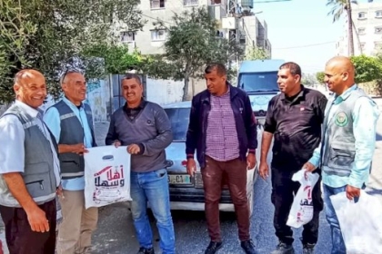 لجنة البلديات في مجلس العمال بحركة فتح تكرم عمال خدمات الصرف الصحي في بلدية دير البلح