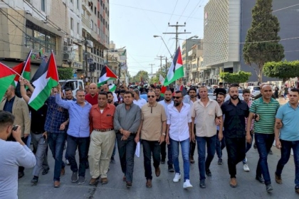 بالصور.. مجلس الشباب: العلم الفلسطيني يمنحنا اليقين بحتمة النصر وإسقاط أوهام الاحتلال ومخططاته