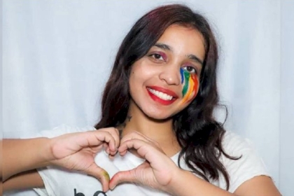 هندية تطلب يدها للزواج من نفسها!