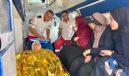 اعتقال مريضة ومرافقتها على معبر رفح.. والاحتلال يواصل سياسة الاغتيالات والتدمير في غزة