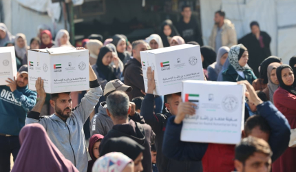 75 شاحنة إماراتية محملة بمئات الأطنان من المساعدات تدخل قطاع غزة