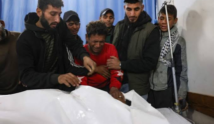 شهيدان في خانيونس بنيران الاحتلال أحدهم متأثراً بجراحه