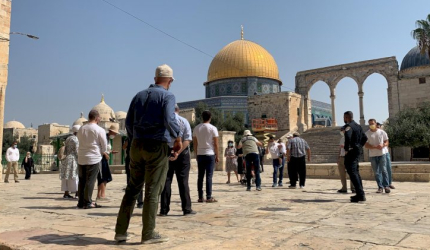 مئات المستوطنين يقتحمون المسجد الأقصى في سادس أيام "عيد العرش"