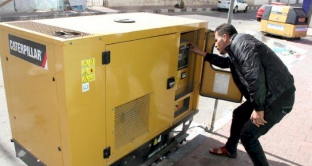 صورة أرشيفية لمولدات الكهرباء الشوارع