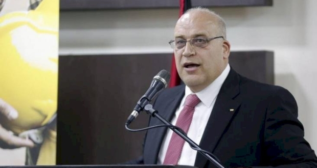 وزير العمل الفلسطيني نصري أبو جيش