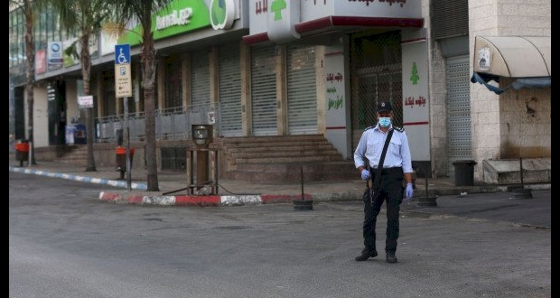 صورة من الارشيف