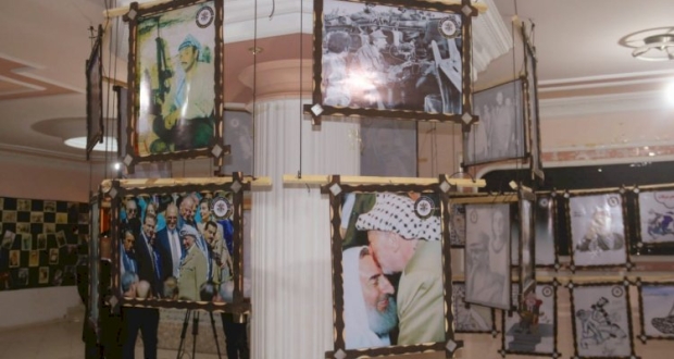 رفح: جانب من معرض صور احياء ذكرى الـ16 لاستشهاد الزعيم ياسر عرفات 