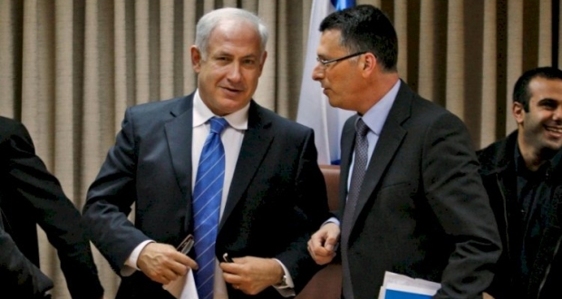 جدعون ساعر ونتنياهو 