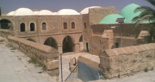 مسجد مقام النبي موسى 