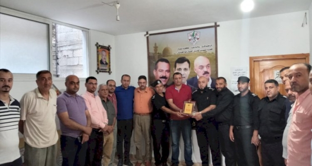 حركة فتح في محافظة الشمال تستقبل في مقرها وفداً من قيادة مديرية الدفاع المدني بمحافظة الشمال وذلك تعزيزاً لحالة الشراكة والتعاون بين تيار الإصلاح الديمقراطي والمؤسسات الخدماتية.