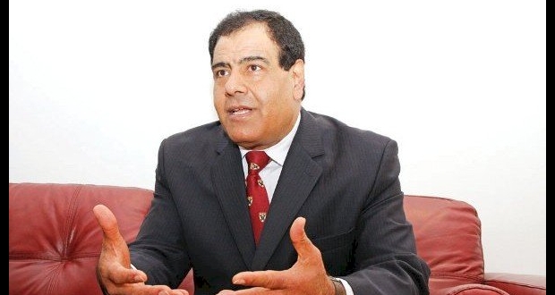 الطبيب الفلسطيني عز الدين أبو العيش 