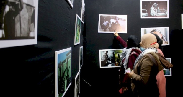 غزة:جانب من مشاركة محافظة غزة بمعرض الصور