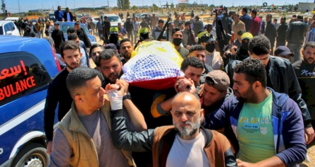 غزة:جانب من جنازة ابو الحسن دغمش ، مسؤول أمن محافظة غزة.