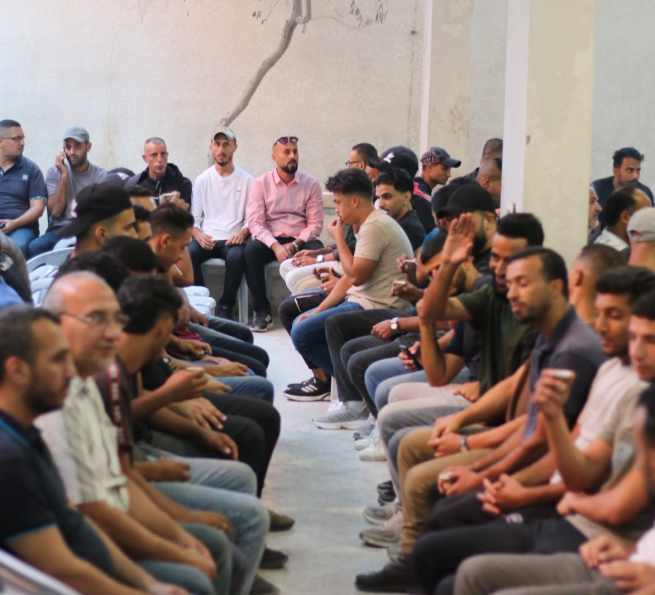 قيادة تيار الإصلاح الديمقراطي بمحافظة غزة تؤدي واجب العزاء لآل الغرابلي